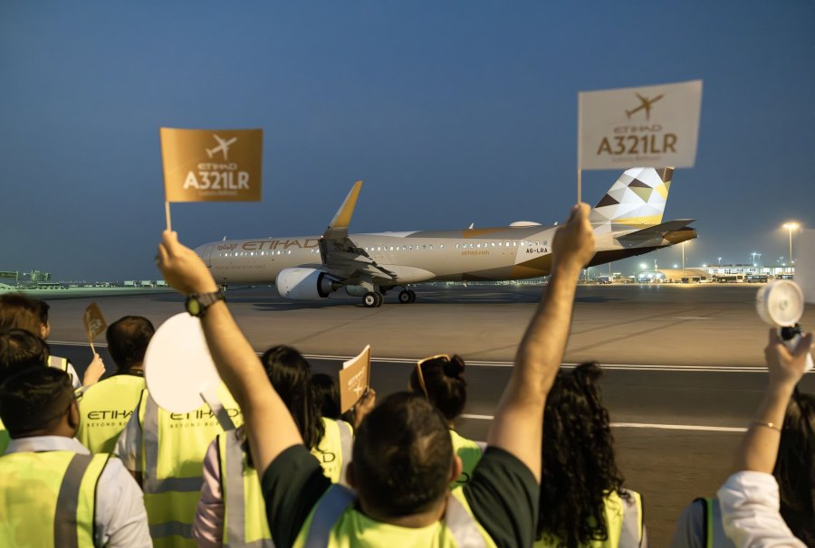 Etihad Airways accelerates growth with record aircraft deliveries